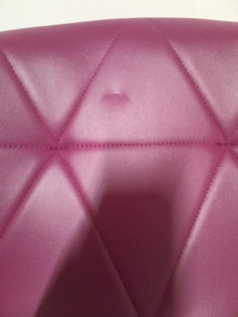 OFERTA Scaun de birou AVOLA de culoare visiniu din piele ecologica calitatea II.