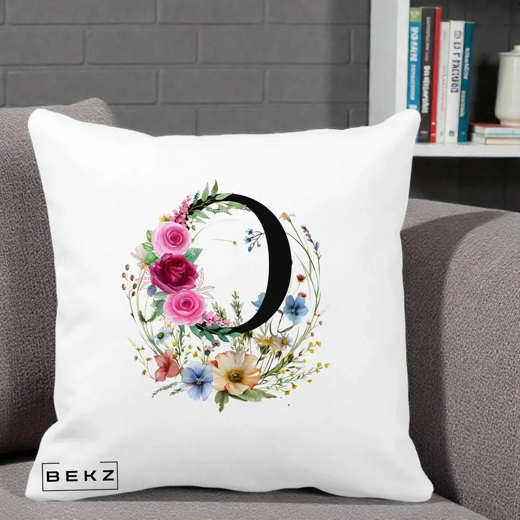 Cadou Personalizat - Perna Personalizata Monogram Litera O cu Flori Acuarela, 40x40 cm, Alba Mata, Husa Detasabila, Perna Inclusa, BEKZ®