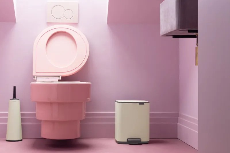 Cos de gunoi Brabantia Bo Pedal 1010077, 7 l, Inchidere lenta, Baza cauciucata, Bej