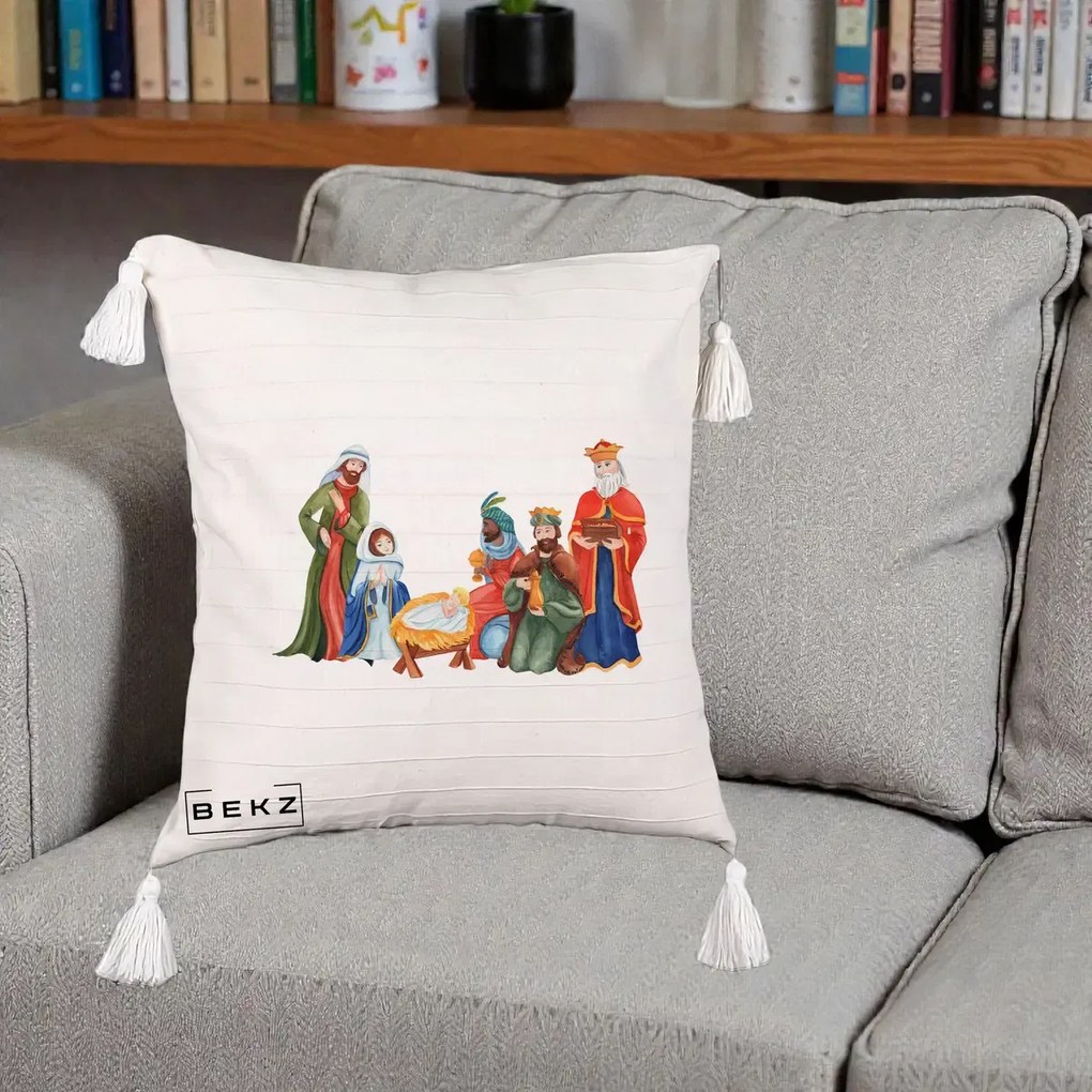 Perna Decorativa Nasterea Domnului Cei Trei Magi Acuarela, 40x40 cm, Bej cu Franjuri, Husa Detasabila, Perna Inclusa, BEKZ®