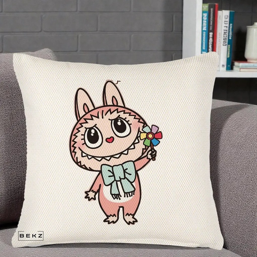 Perna Personalizata Labubu Roz cu Morisca, 40x40 cm, Crem Reliefat, Husa Detasabila, Perna Inclusa, BEKZ®
