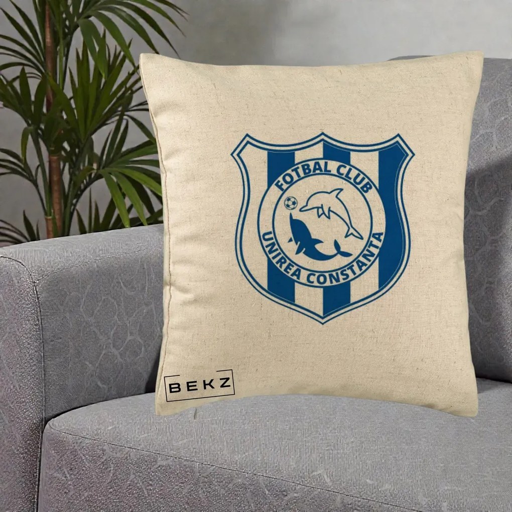 Perna Personalizata FC Unirea Constanta Fotbal, 40x40 cm, Bej, Husa Detasabila, Perna Inclusa, BEKZ®