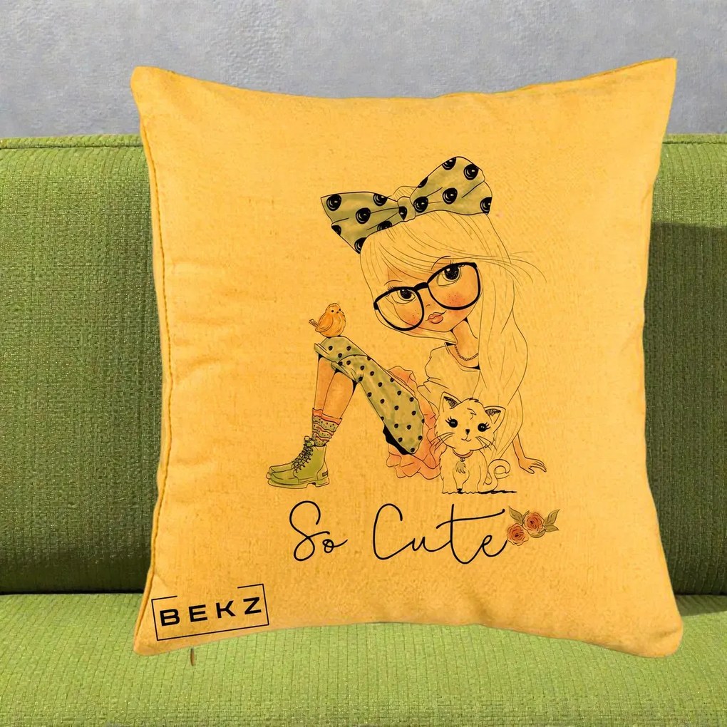 Perna Decorativa So Cute Fata Fashion, 40x40 cm, Galben, Husa Detasabila, Perna Inclusa, BEKZ®