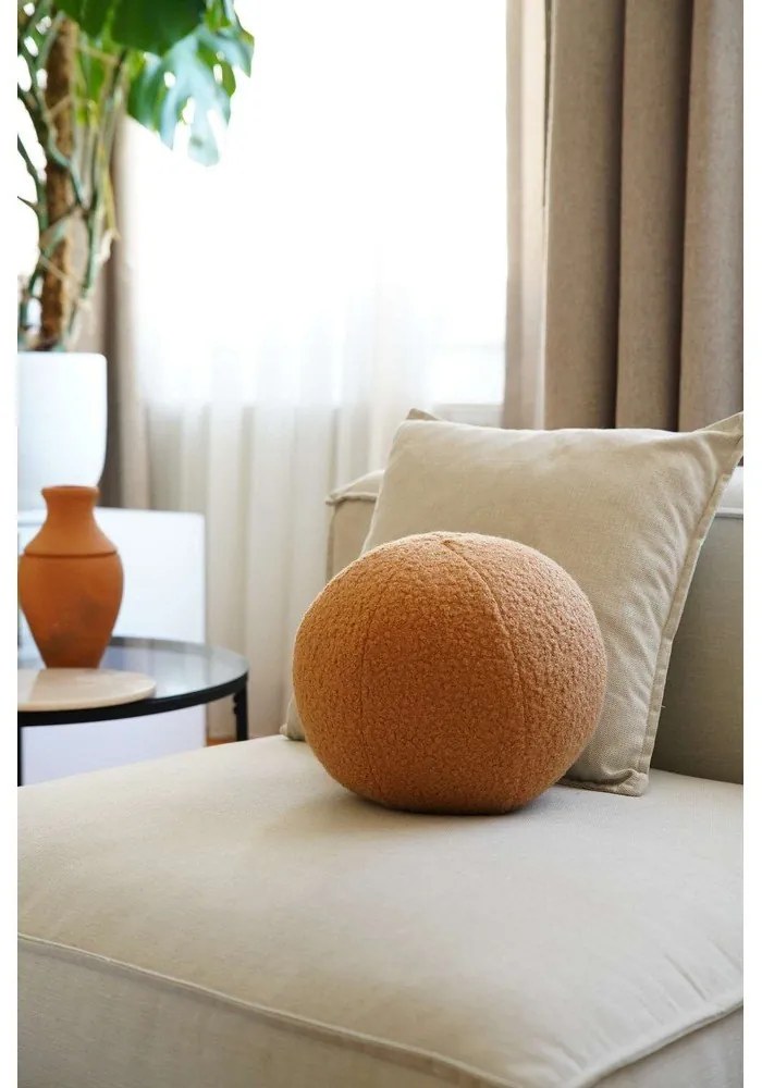 Pernă decorativă din material bouclé ø 20 cm Top – Mioli Decor