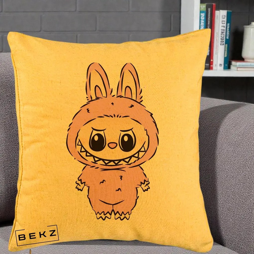 Perna personalizata Labubu: Labubu Mov Pastel, 40x40 cm cu Umplutura, Galben, BEKZ