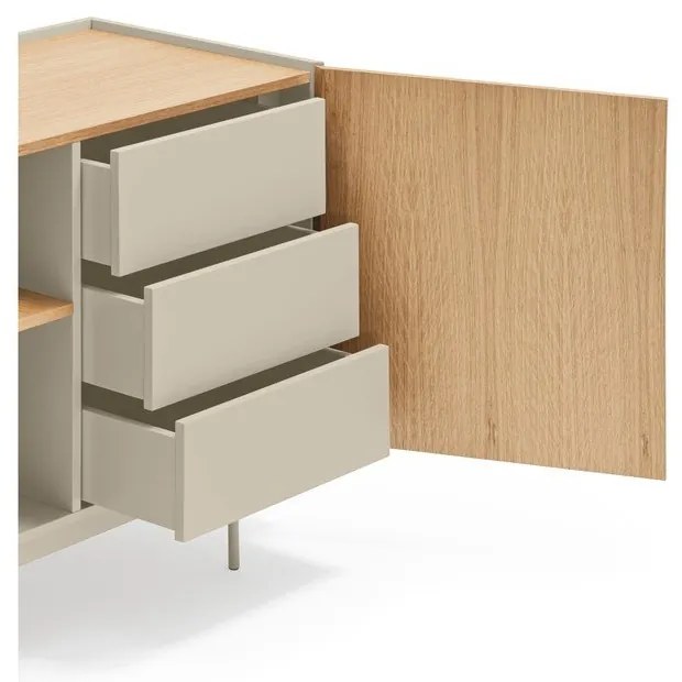 Comodă bej-natural joasă cu aspect de lemn de stejar 130x78 cm Otto – Teulat