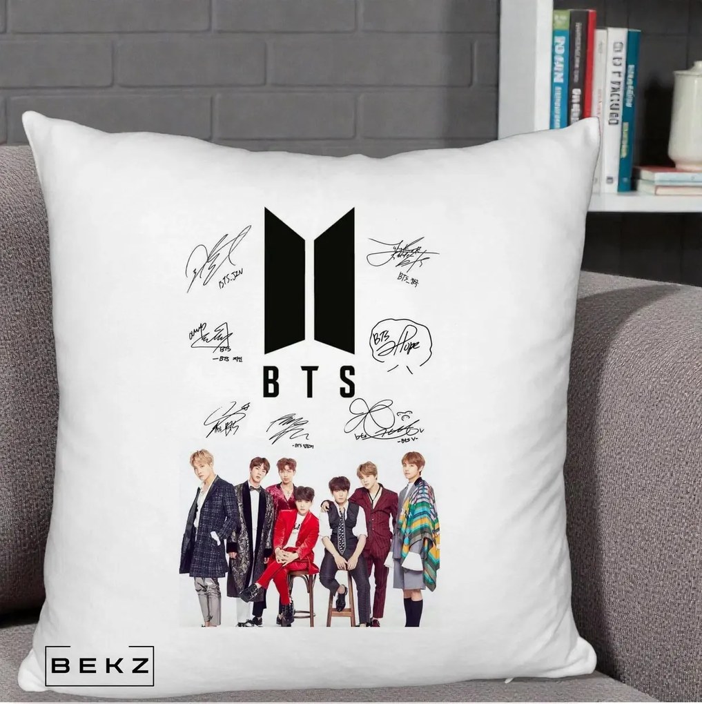Perna Personalizata K-pop BTS Semnaturi Foto, 40x40 cm, Alb Pufos, Husa Detasabila, Perna Inclusa, BEKZ®