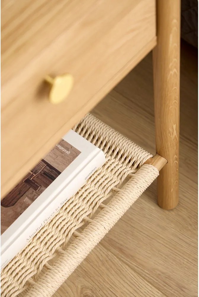 Noptieră în culoare naturală deschisă cu aspect de lemn de stejar Monfort – Actona