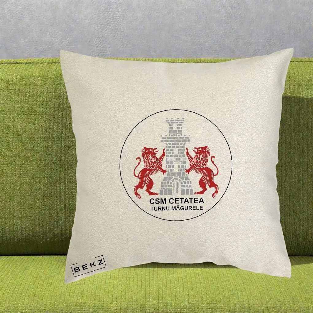 Perna Personalizata CSM Cetatea Turnu Magurele Fotbal, 40x40 cm, Ecru, Husa Detasabila, Perna Inclusa, BEKZ®