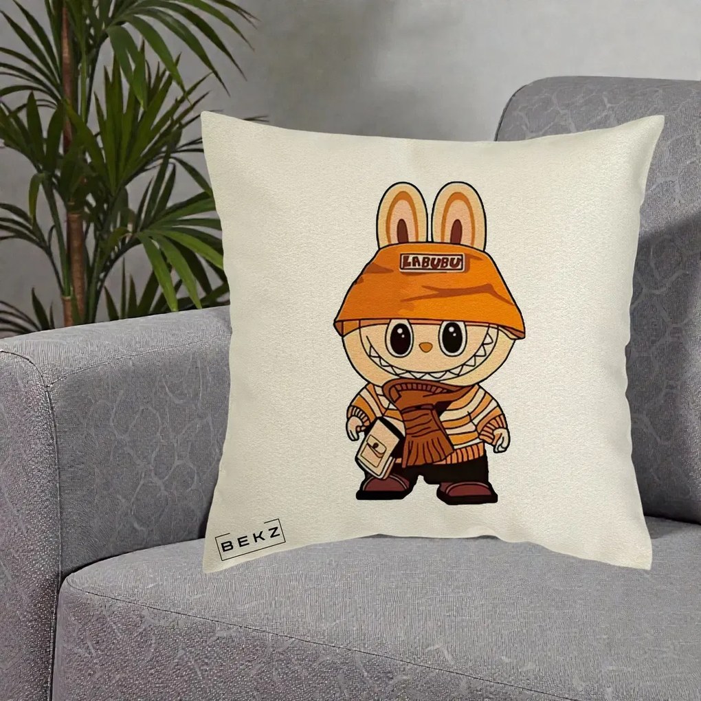 Perna Personalizata Labubu Streetwear Portocaliu, 40x40 cm, Ecru, Husa Detasabila, Perna Inclusa, BEKZ®