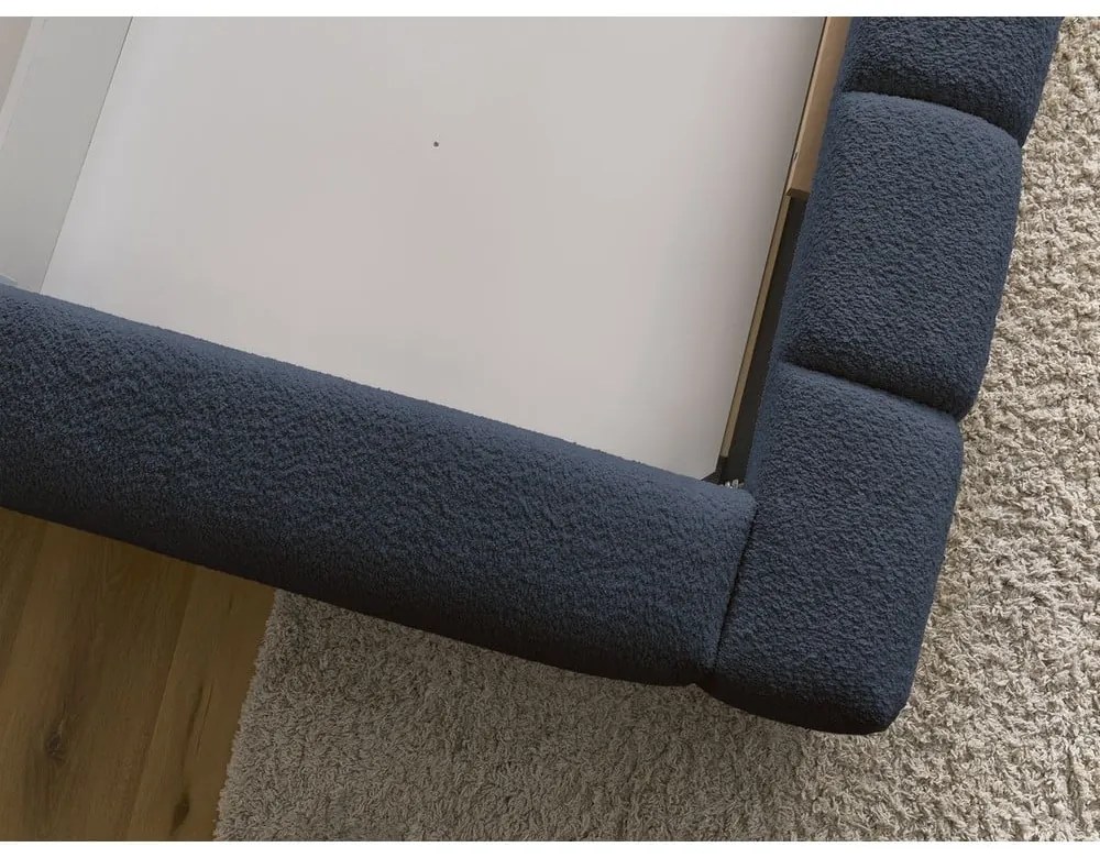 Pat matrimonial albastru închis tapițat cu spațiu de depozitare cu somieră 180x200 cm Denali – Bobochic Paris