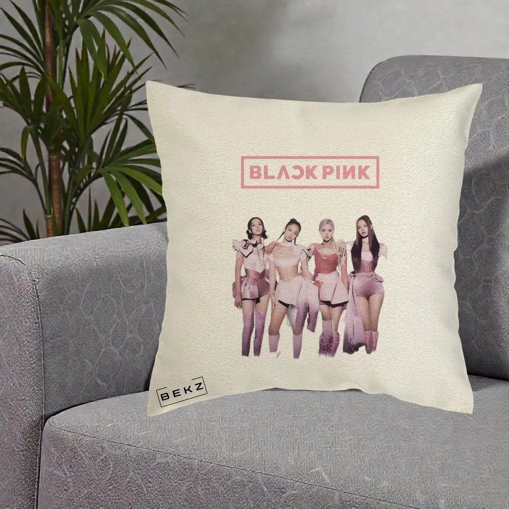 Perna Personalizata K-pop BLACKPINK Fotografie Grup Tinute Roz, 40x40 cm, Ecru, Husa Detasabila, Perna Inclusa, BEKZ®