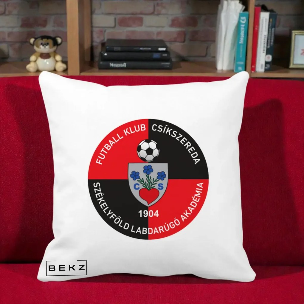 Perna Personalizata FK Csikszereda 1904 Fotbal, 40x40 cm, Alba Mata, Husa Detasabila, Perna Inclusa, BEKZ®