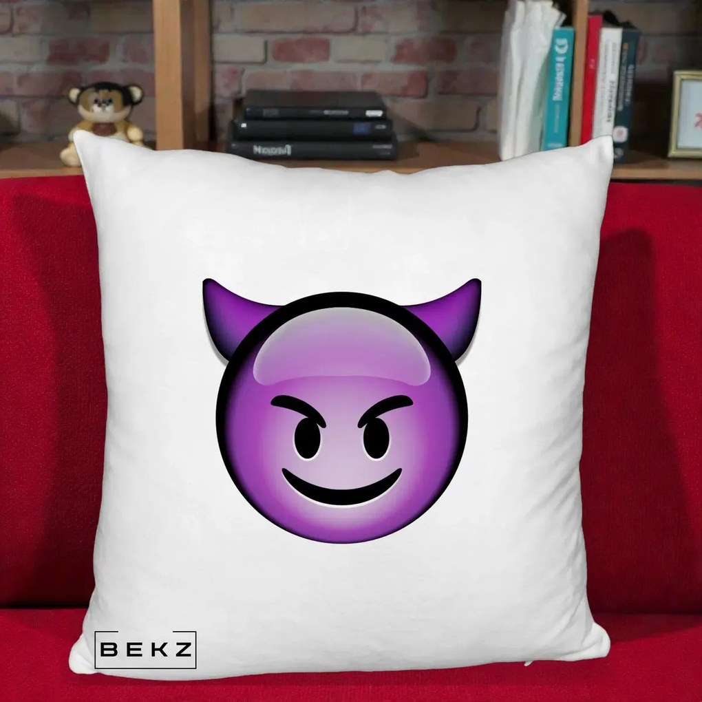 Perna Decorativa Emoji Diavol Mov, 40x40 cm, Alb Pufos, Husa Detasabila, Perna Inclusa, BEKZ®
