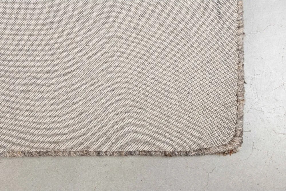 Covor bej din amestesc de lână 160x230 cm Amori – Dutchbone