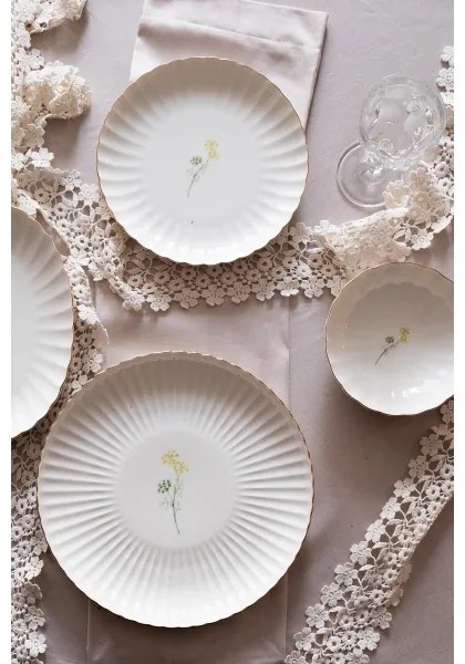 Set veselă 27 piese, porțelan, alb/auriu