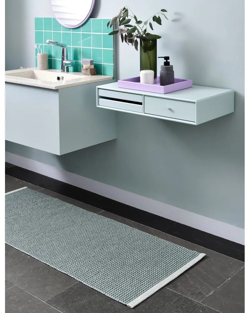 Covor tip traversă pentru interior și exterior verde deschis 60x150 cm Mono Sage Army – Pappelina