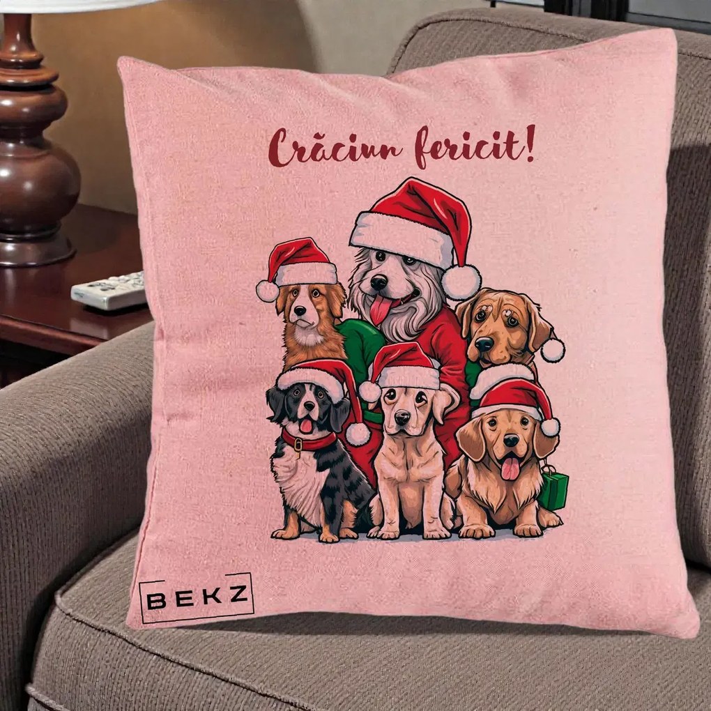 Perna Decorativa Caini cu Bonete Craciun Fericit, 40x40 cm, Roz, Husa Detasabila, Perna Inclusa, BEKZ®