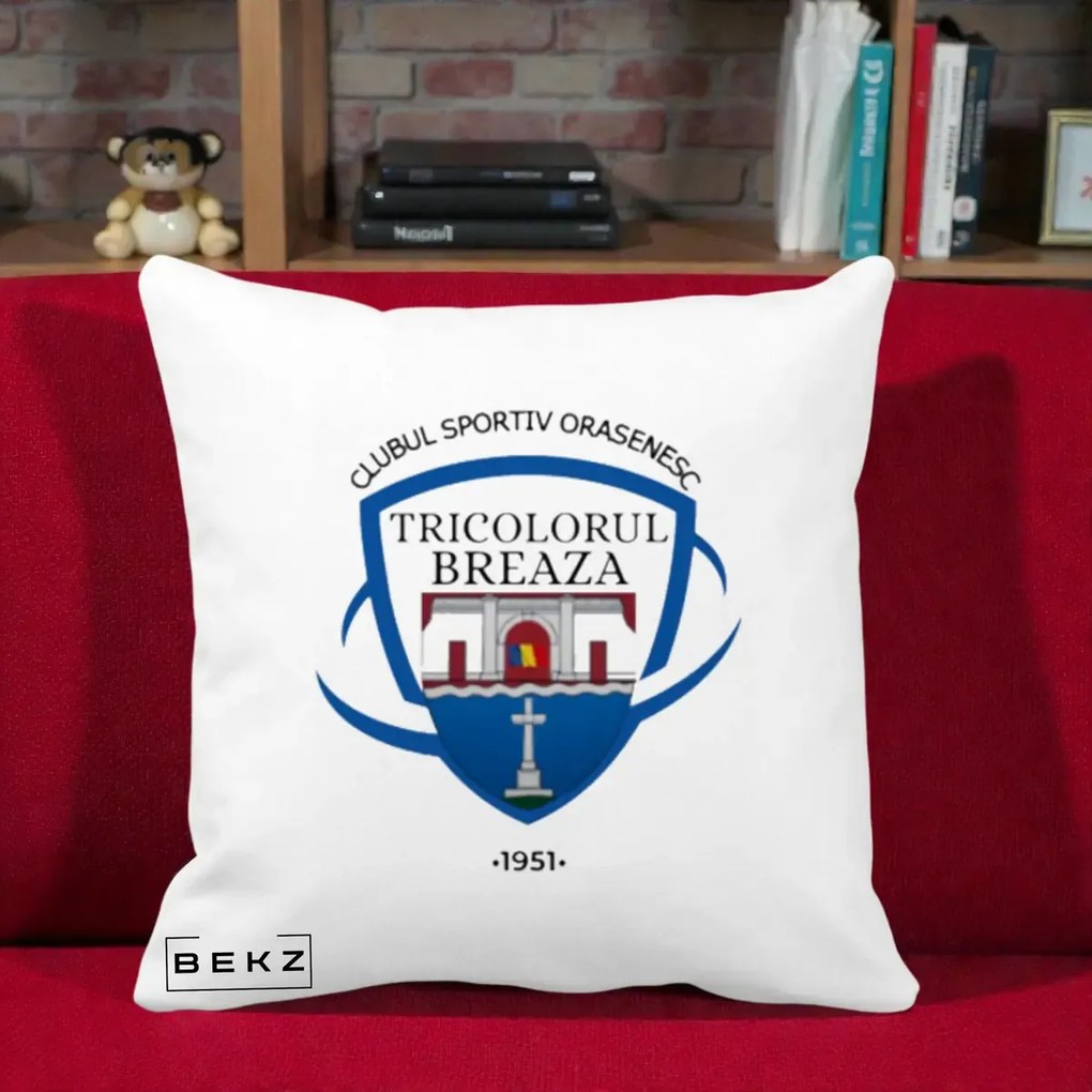 Perna Personalizata CSO Tricolorul Breaza 1951, 40x40 cm, Alba Mata, Husa Detasabila, Perna Inclusa, BEKZ®
