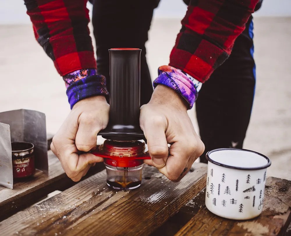 Aparat de cafea de voiaj Cafflano Kompresso