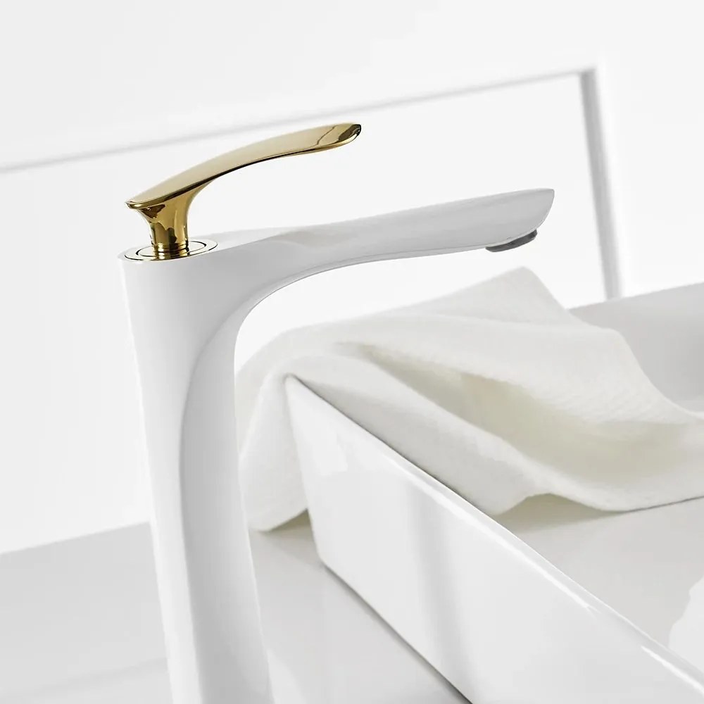 Baterie pentru baie Rea Orbit White Gold High
