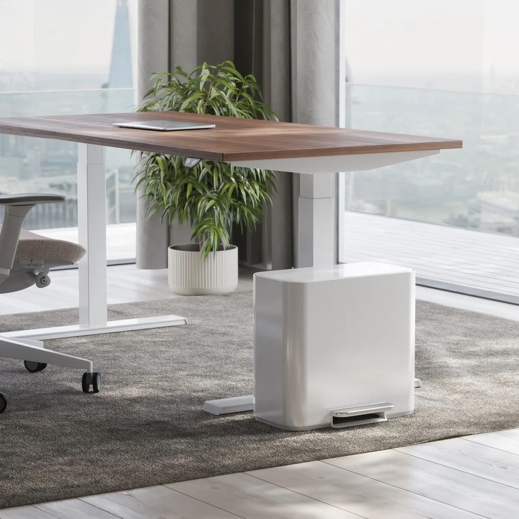 Simplehuman Mini coș de gunoi cu pedală pentrusortarea deșeurilor 15 l, alb