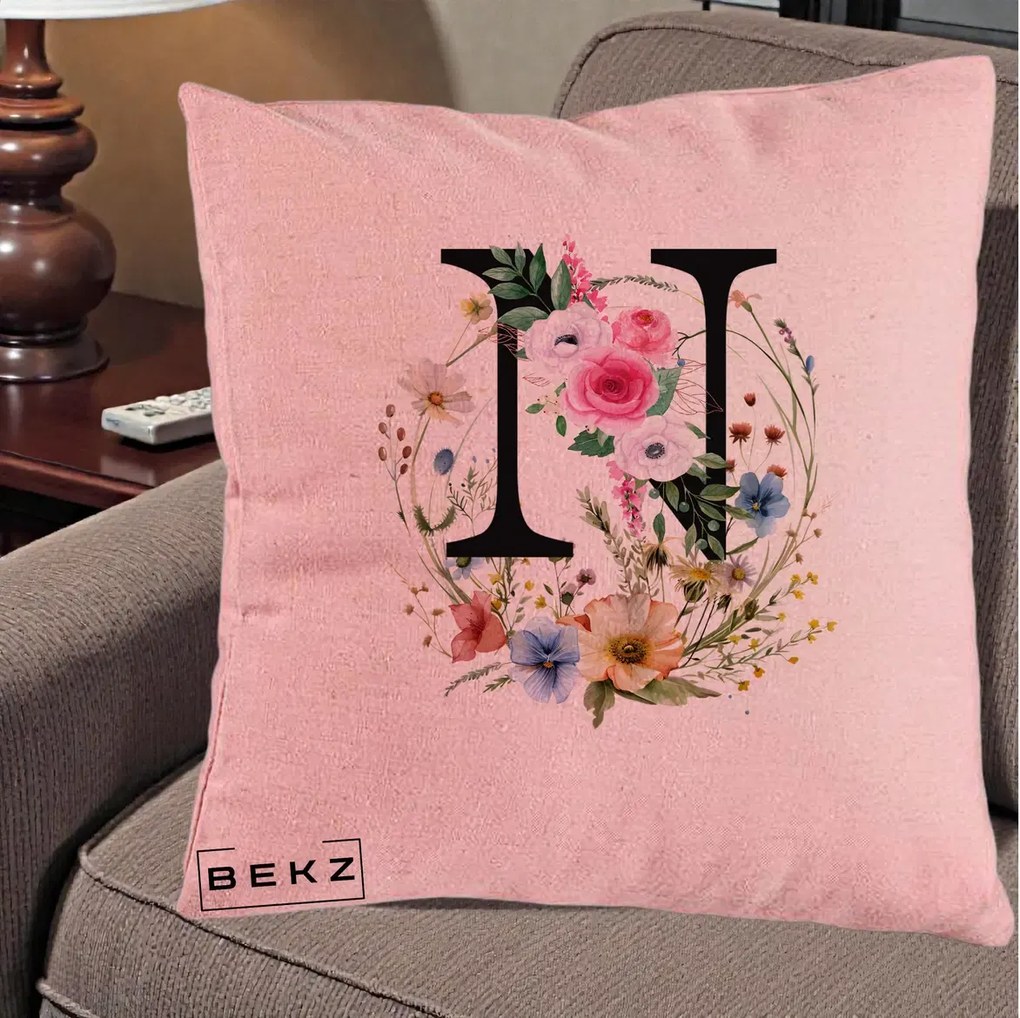 Cadou Personalizat - Perna Personalizata Monogram Litera N cu Flori Acuarela, 40x40 cm, Roz, Husa Detasabila, Perna Inclusa, BEKZ®