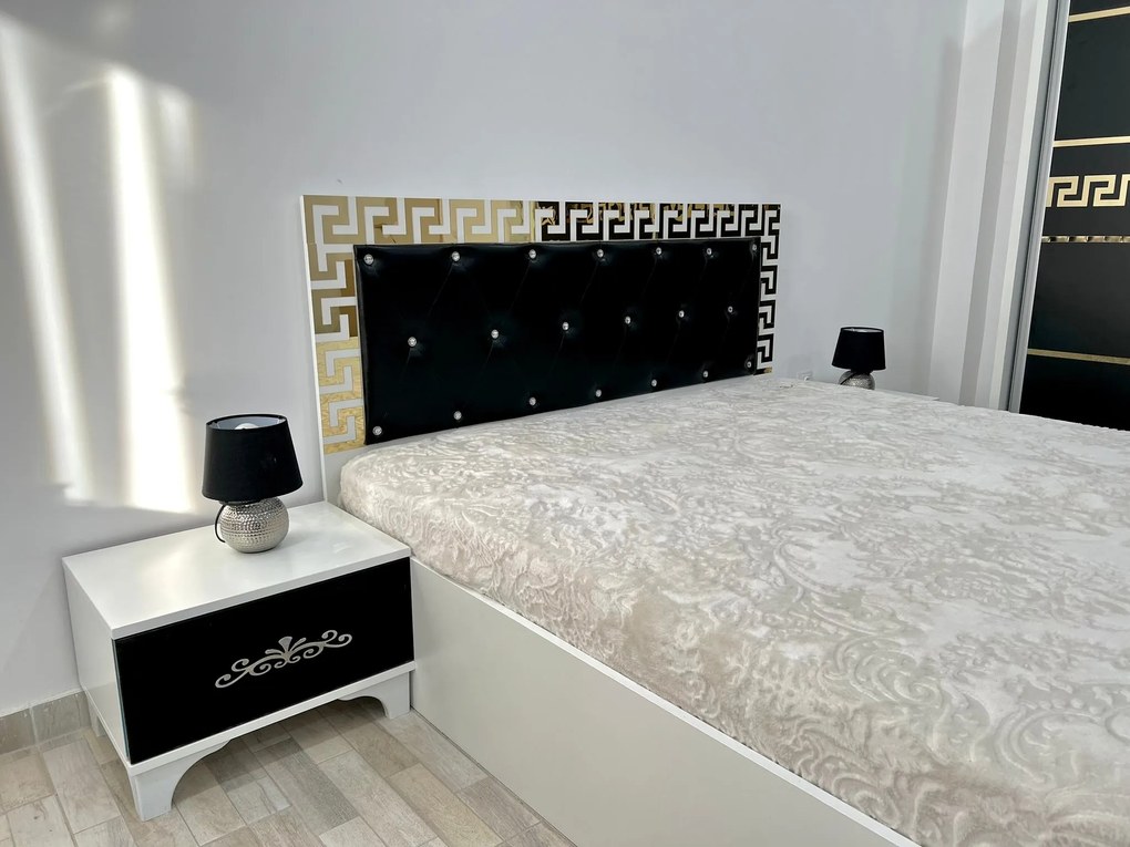 Set pat tapitat Palermo, culoare alb / negru, cu 2 noptiere Viena si saltea superortopedica lux 160 x 200 cm