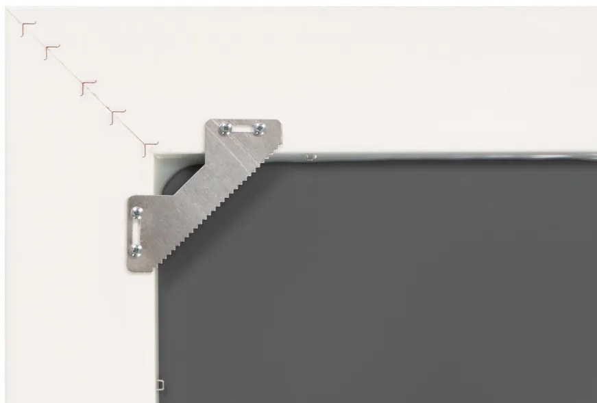 Oglinda dreptunghiulara cu rama din polistiren alba/argintie Harper, 147cm (L) x 47cm (L) x 1,8cm (H)