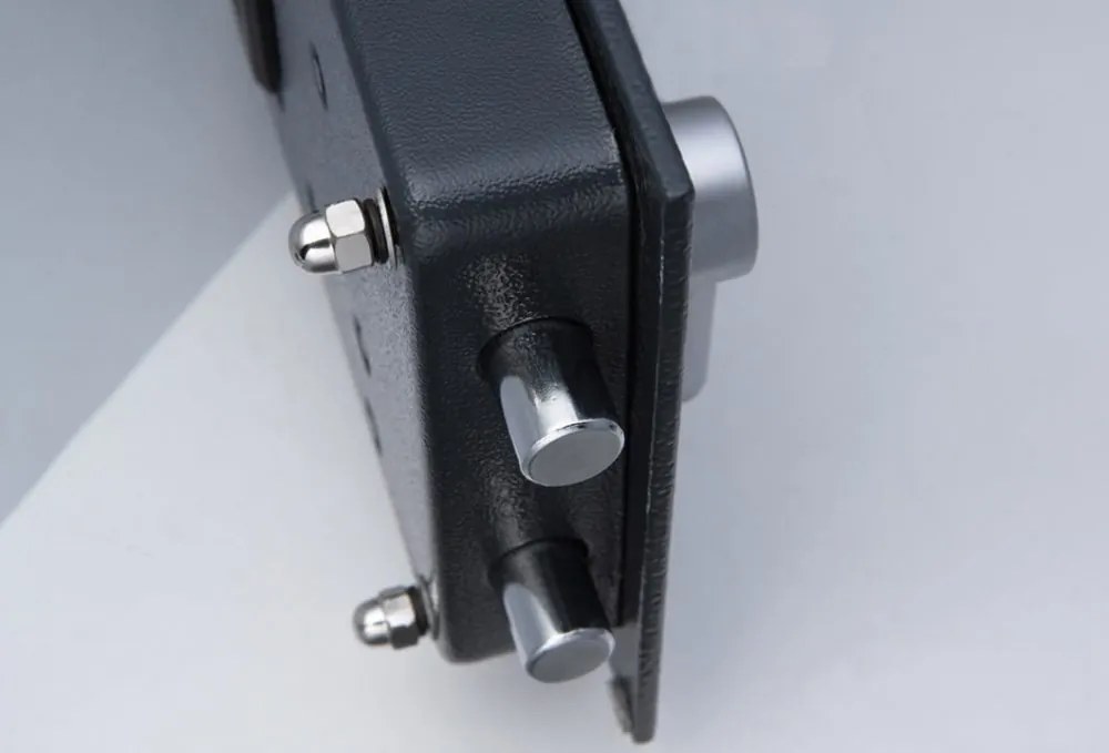 Seif model YALE Mic cu alarmă YEC200DB2