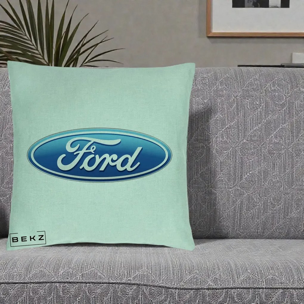 Perna Personalizata cu emblema Ford, 40x40 cm, Verde Menta, Husa Detasabila, Perna Inclusa, BEKZ®