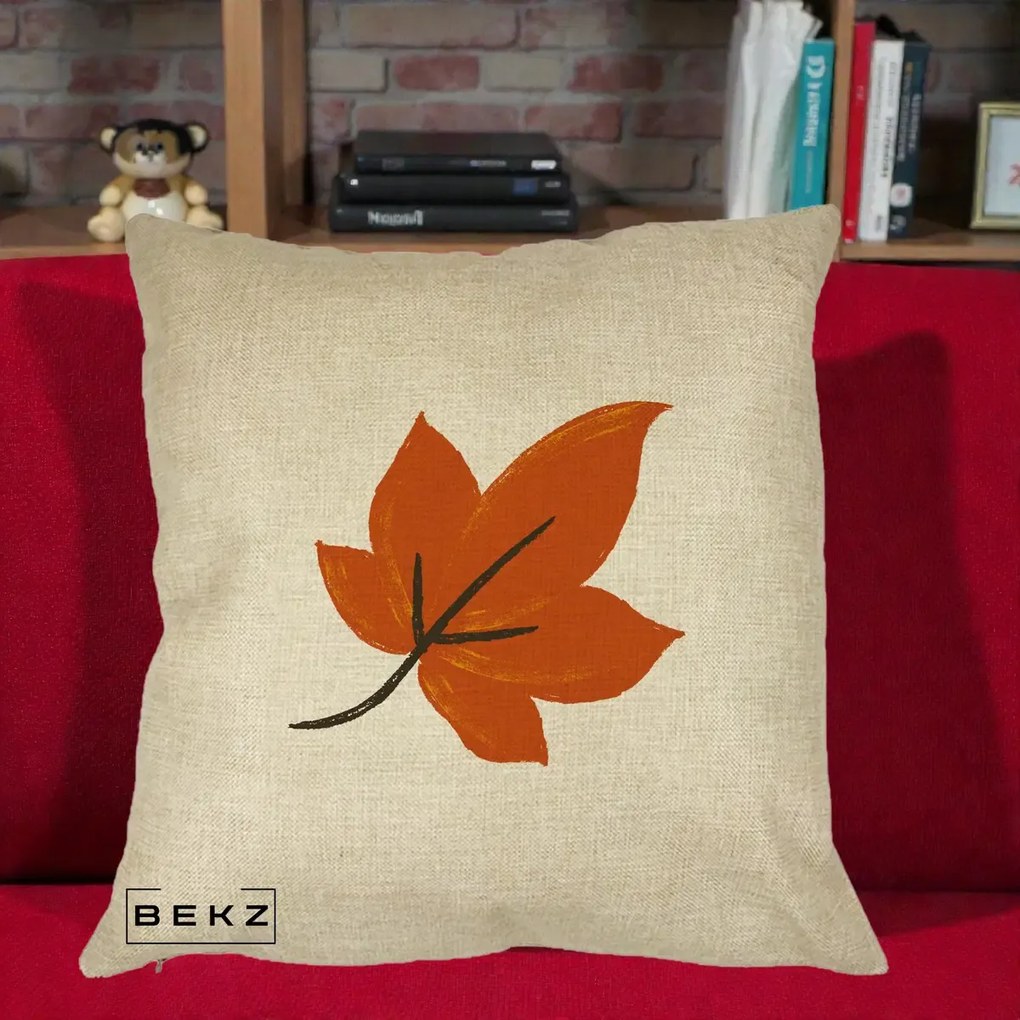 Perna Decorativa Frunza de Toamna Portocalie, 40x40 cm, Crem, Husa Detasabila, Perna Inclusa, BEKZ®