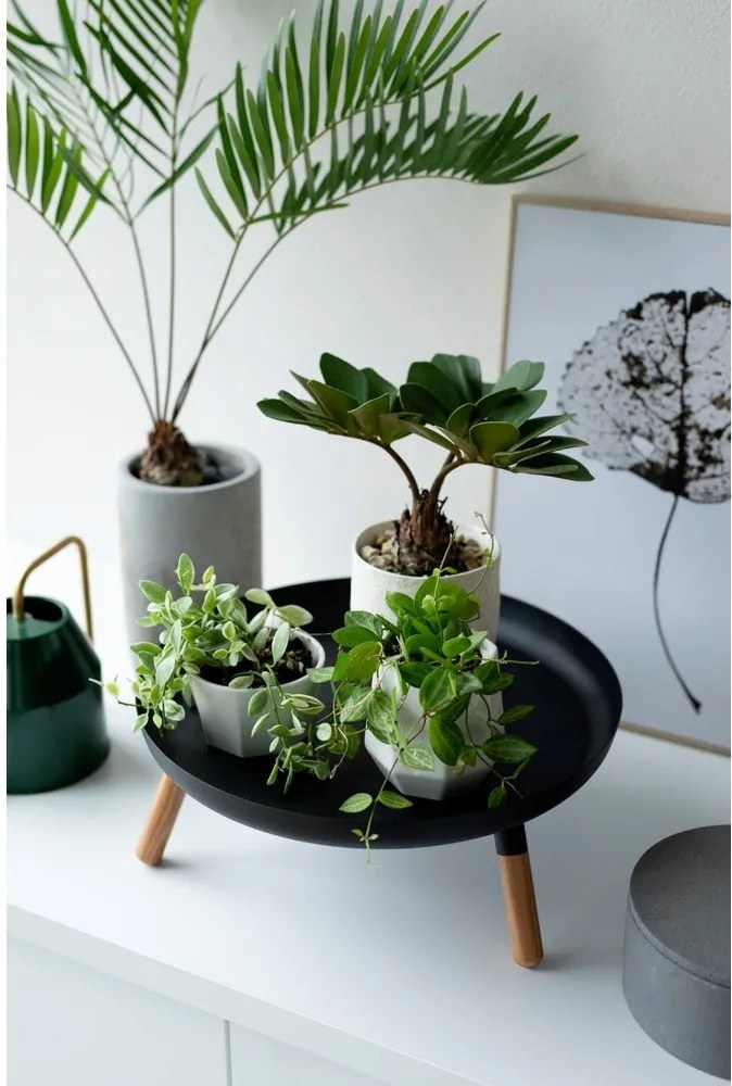 Tavă de servit din metal ø 32 cm – YAMAZAKI