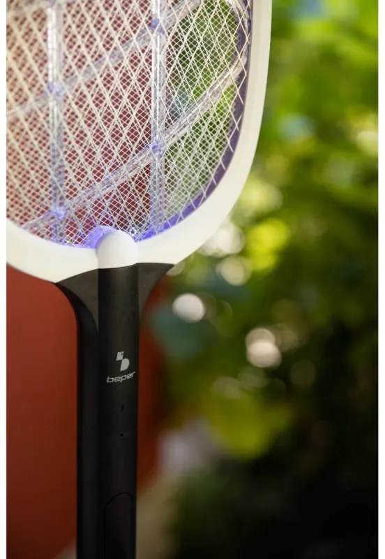 Rașetă electrică împotriva insectelor Beper P206ZAN250, 2 W, încărcare USB, suport, iluminare LED, alb