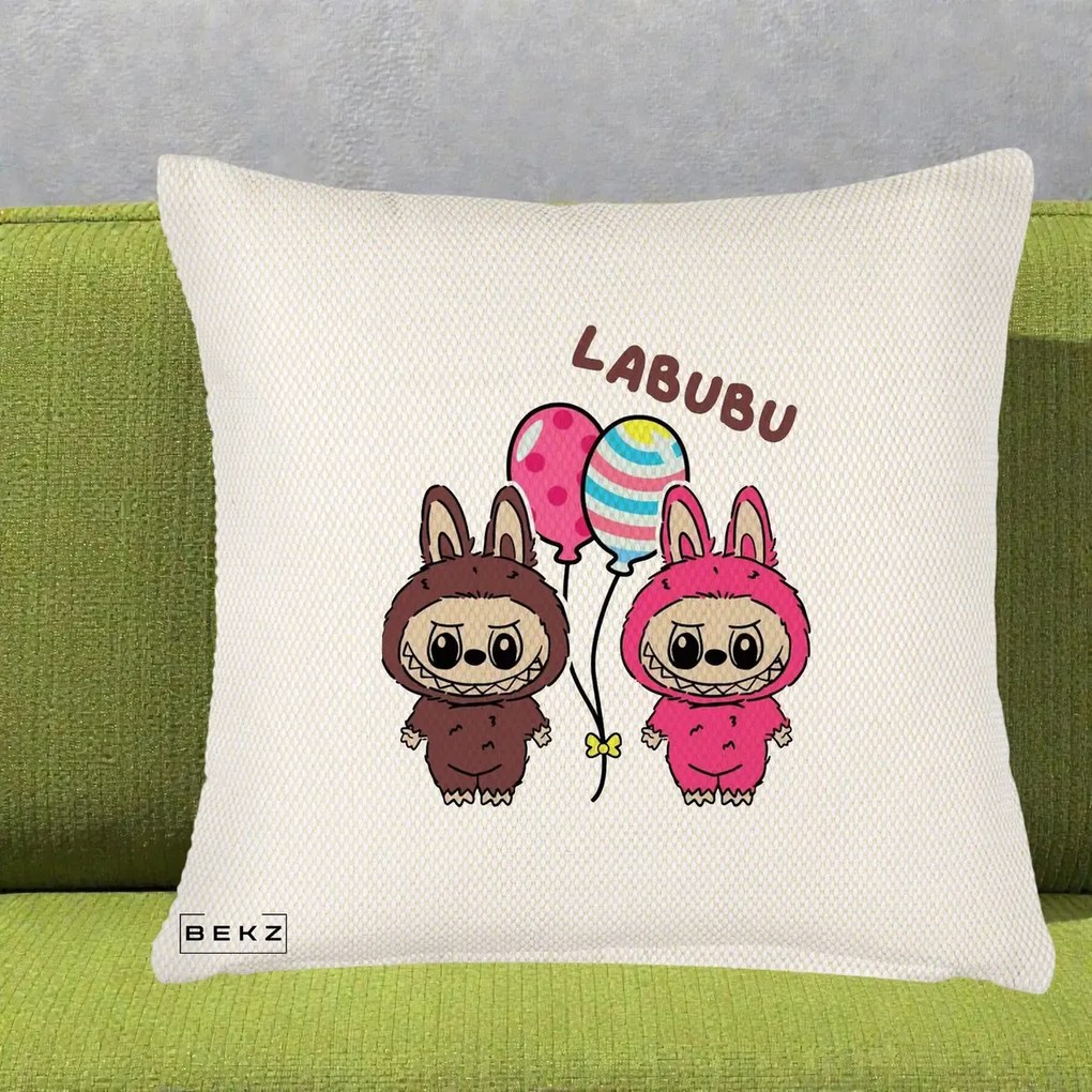 Perna Personalizata Labubu Cuplu cu Baloane, 40x40 cm, Crem Reliefat, Husa Detasabila, Perna Inclusa, BEKZ®