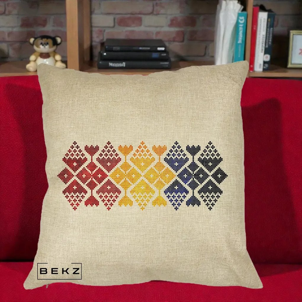 Perna Personalizata Motiv Tricolor Romanesc Broderie, 40x40 cm, Crem, Husa Detasabila, Perna Inclusa, BEKZ®