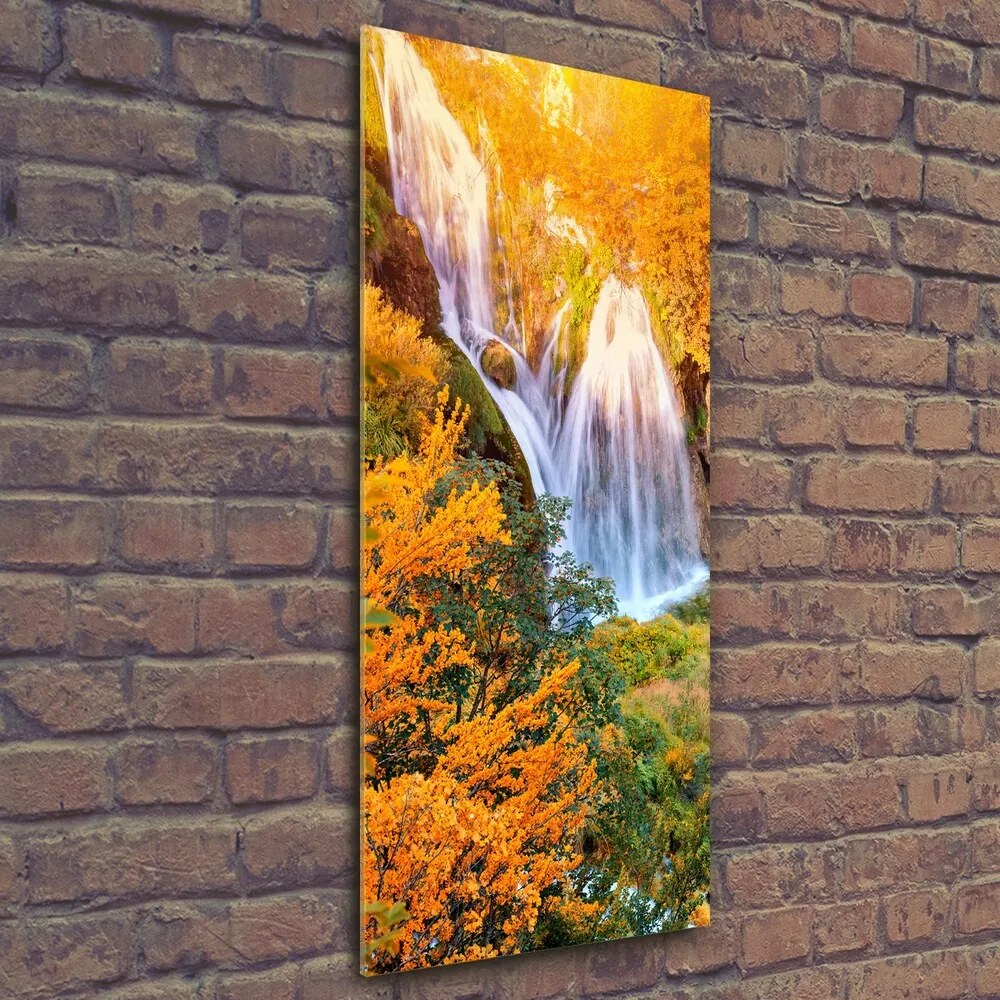 Fotografie imprimată pe sticlă Cascada în toamna