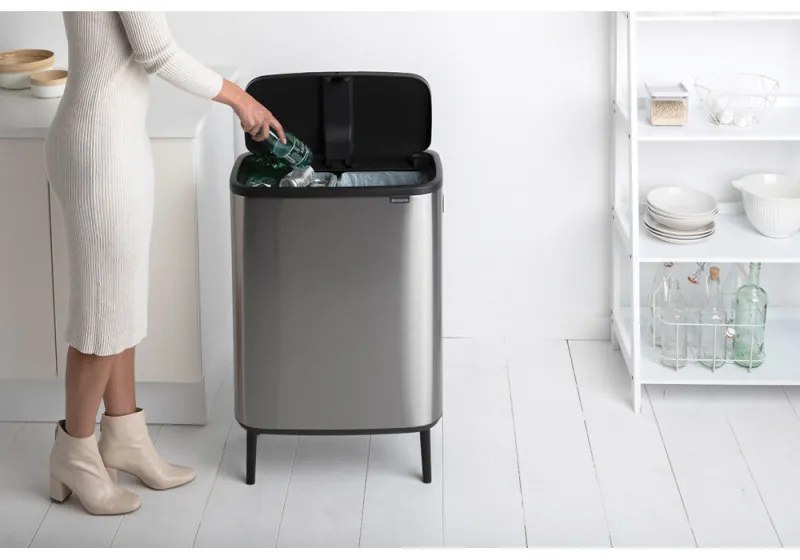Cos de gunoi Brabantia Bo Touch Hi 1001265, 2x30 L, Perfect langa perete, Reglare pe picior, Rezistent la amprente, Inox/mat