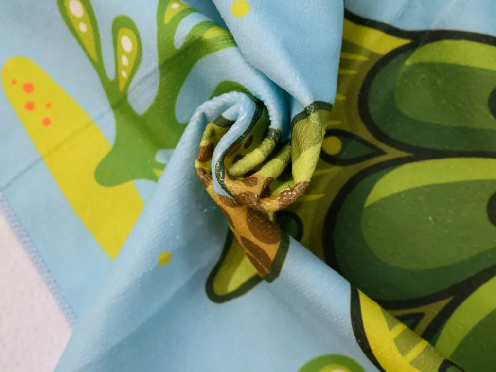 Poncho pentru copii TURTLE verde 60 x 90 cm Dimensiune: 60 x 90 cm