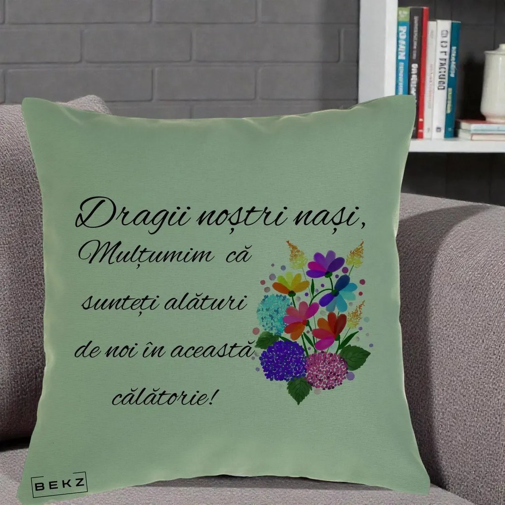 Perna personalizata nasi: Dragii nostri nasi, multumim, buchet colorat, 40x40 cm cu Umplutura, Verde, BEKZ
