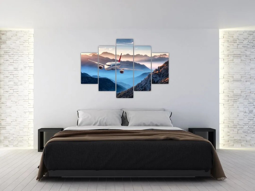 Tablou - Avion peste crestele montane (150x105 cm)