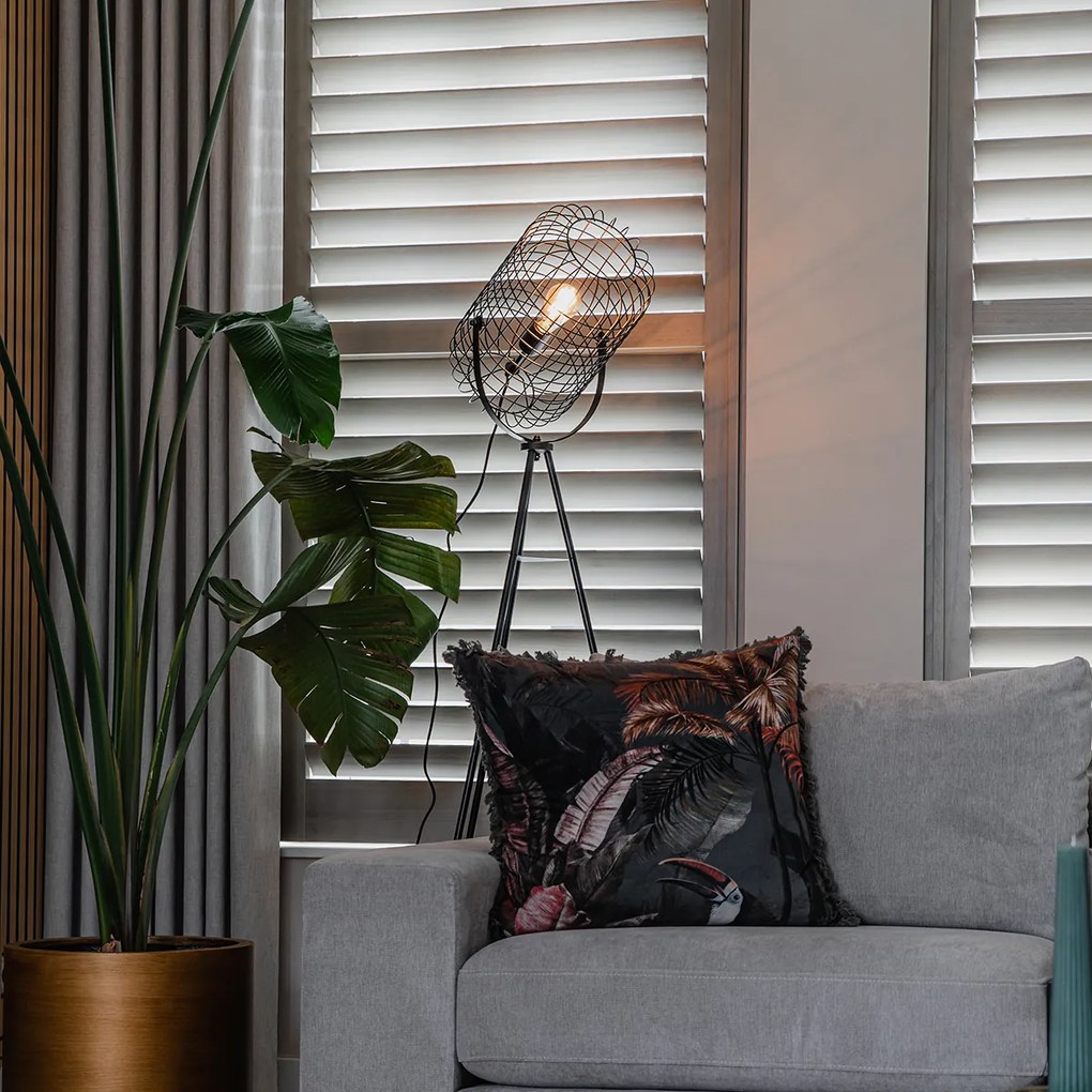 Lampă de podea industrială cu trepied din oțel negru - Bliss Vefa