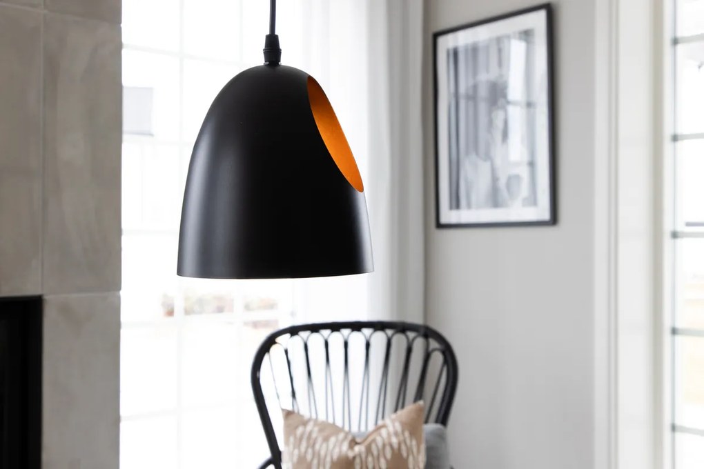Lampa suspendata neagra ELDA