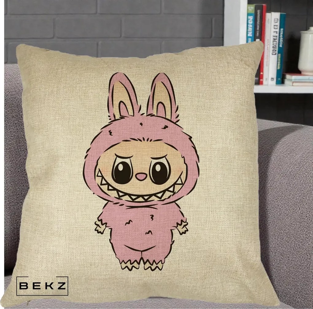 Perna Personalizata Labubu Mov Pastel, 40x40 cm, Crem, Husa Detasabila, Perna Inclusa, BEKZ®