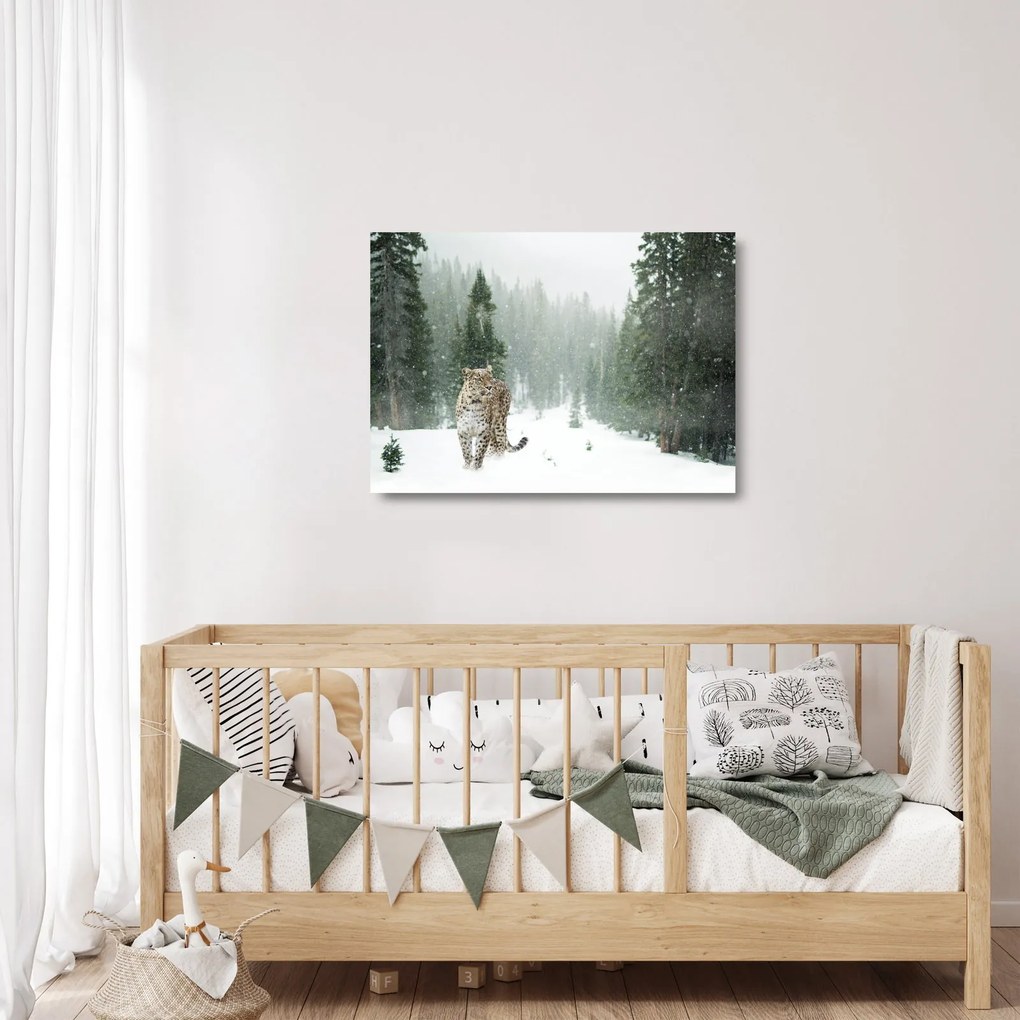 Tablou pe sticlă cu leopard în zăpadă (70x50 cm)