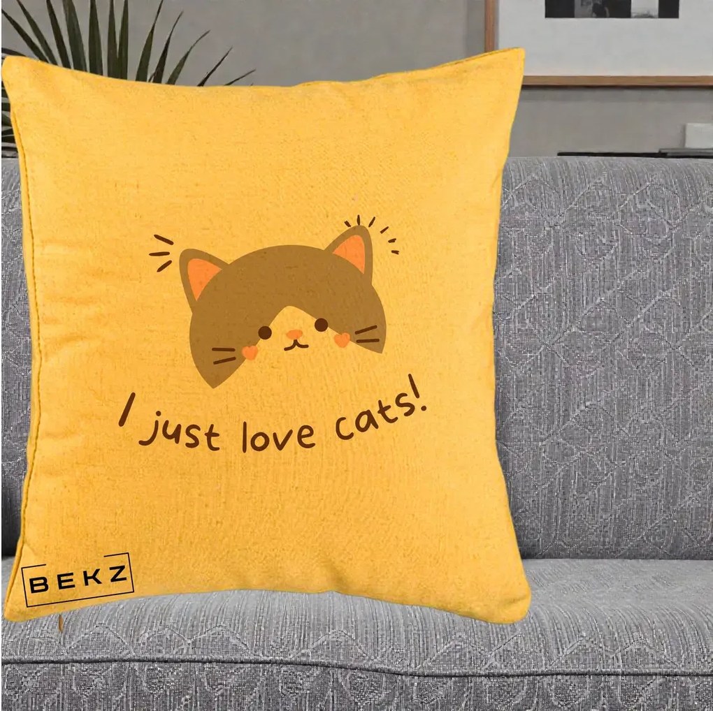 Perna Personalizata I Just Love Cats Pisica Kawaii, 40x40 cm, Galben, Husa Detasabila, Perna Inclusa, BEKZ®