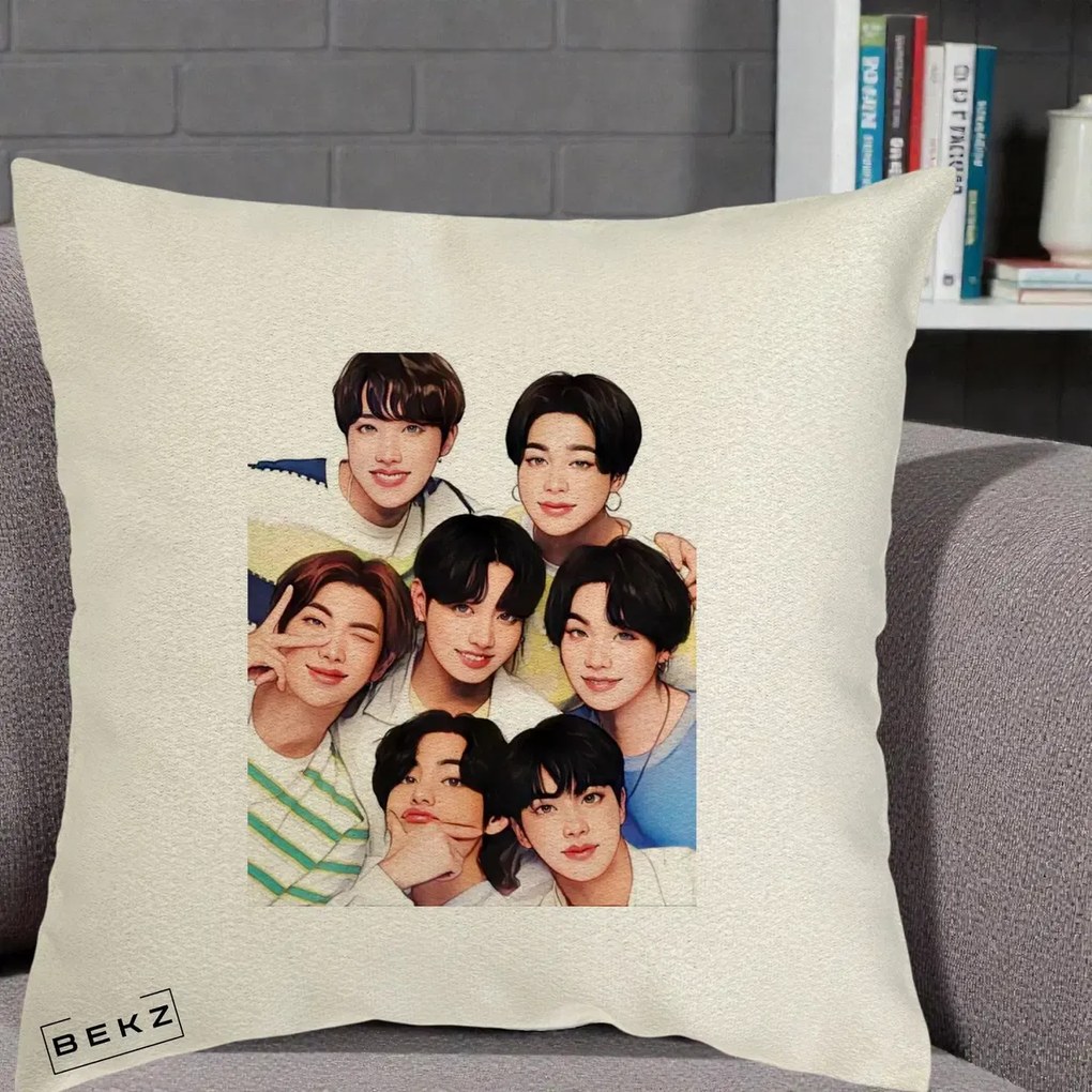 Perna Personalizata K-pop BTS Bangtan Boys Portret Grup Fanart, 40x40 cm, Ecru, Husa Detasabila, Perna Inclusa, BEKZ®