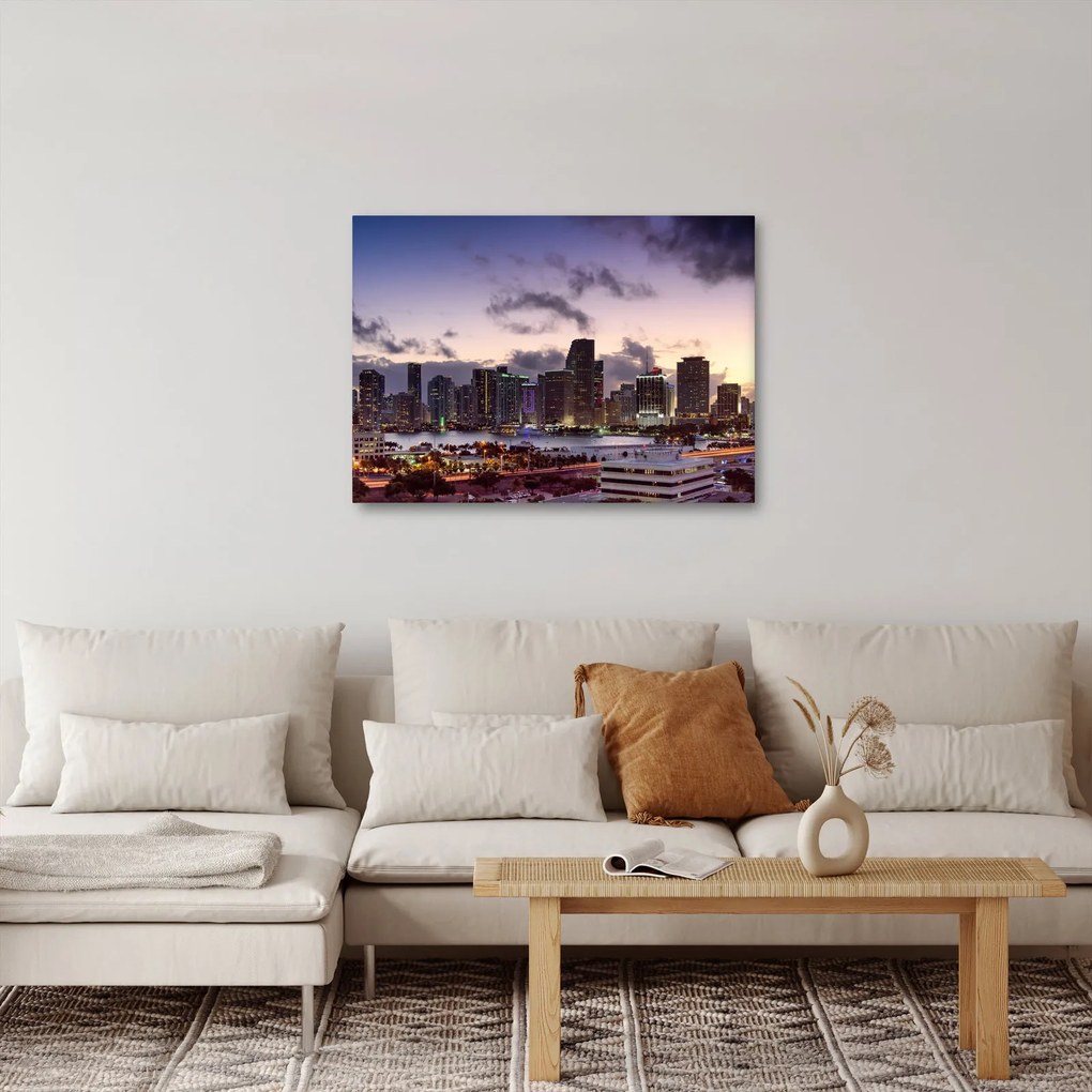 Tablou cu - metropolă cu zgârăie nori (70x50 cm)
