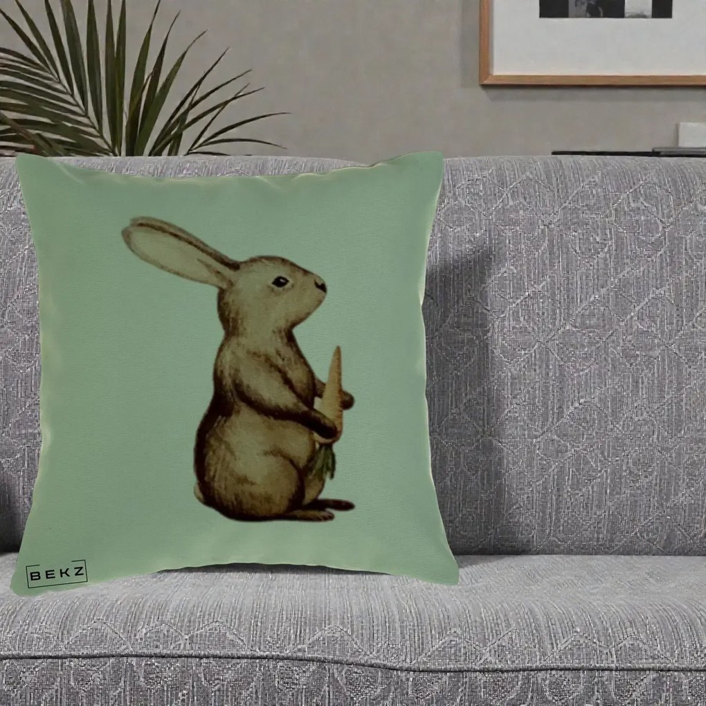 Perna Decorativa Iepuras Acuarela cu Morcov, 40x40 cm, Verde, Husa Detasabila, Perna Inclusa, BEKZ®