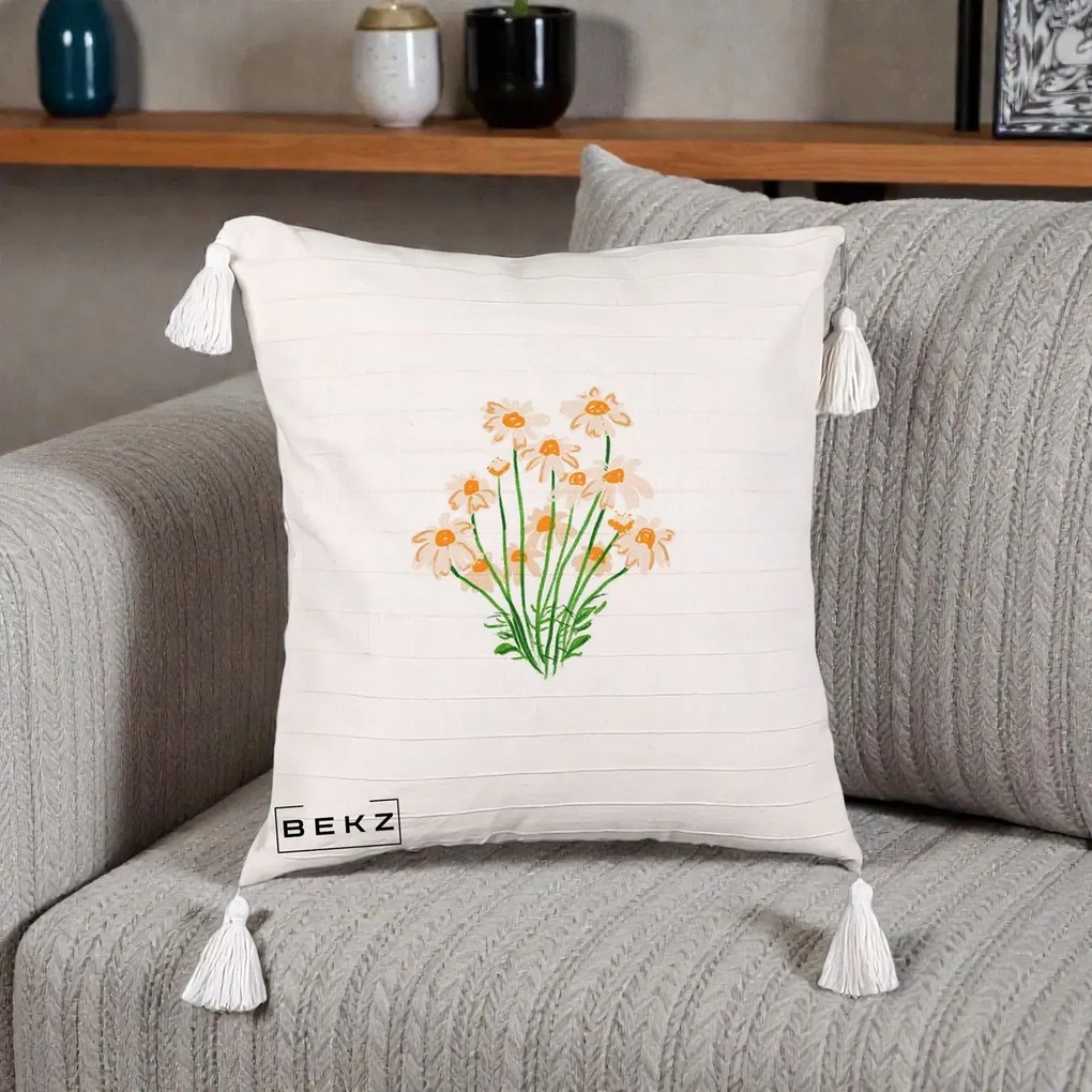 Perna Decorativa Margarete Camp, 40x40 cm, Bej cu Franjuri, Husa Detasabila, Perna Inclusa, BEKZ®